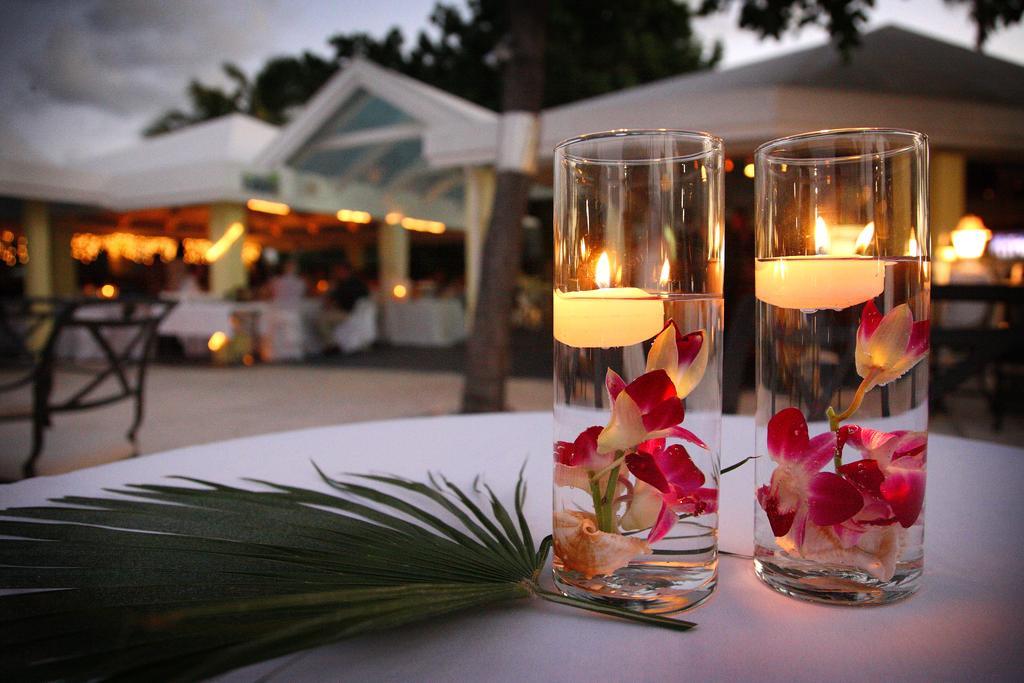 Tamarind Reef Resort Spa & Marina Christiansted Exterior foto