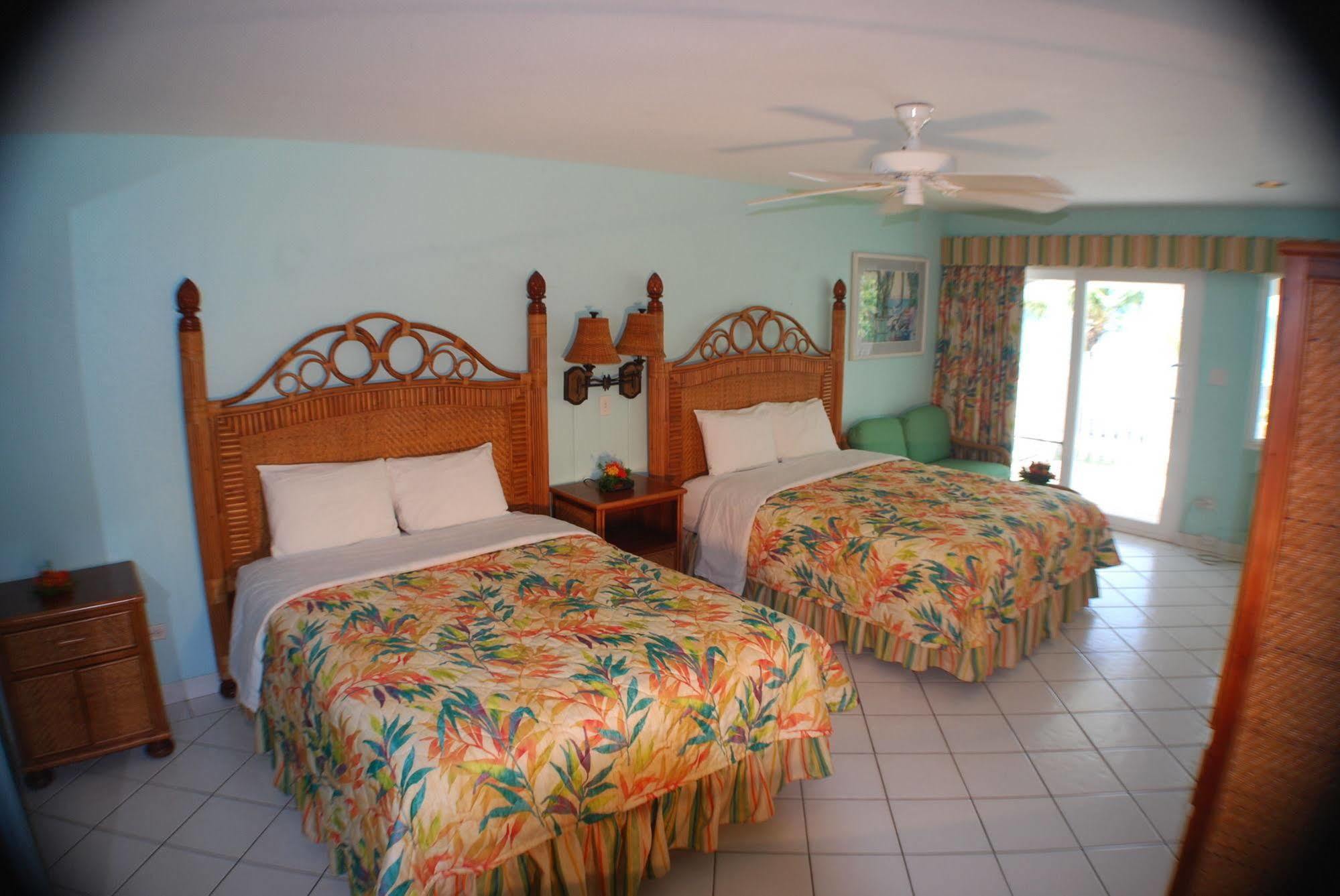 Tamarind Reef Resort Spa & Marina Christiansted Exterior foto